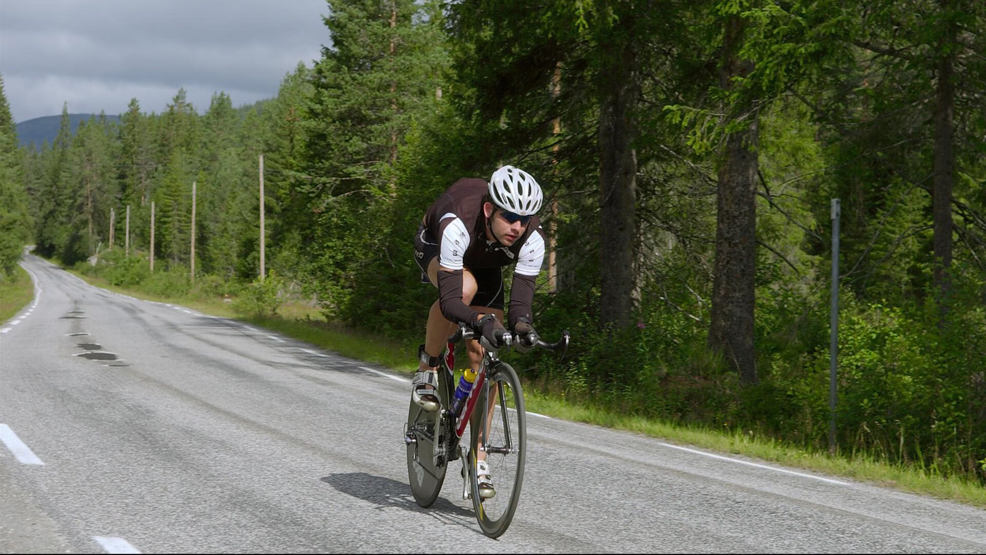特色篮球训练课程助推青少年身心健康发展，篮球培训课程特色